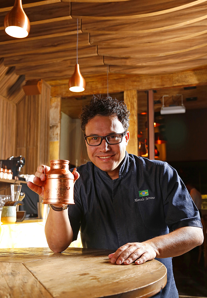 Marcelo Serrano Venuto Eating Bar